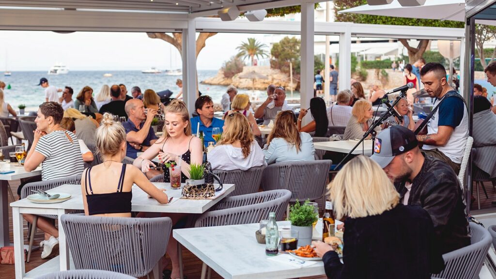 Barbuda Beach Bar And Grill