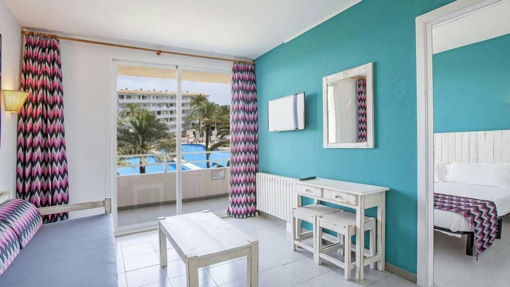 Magaluf club b apartments