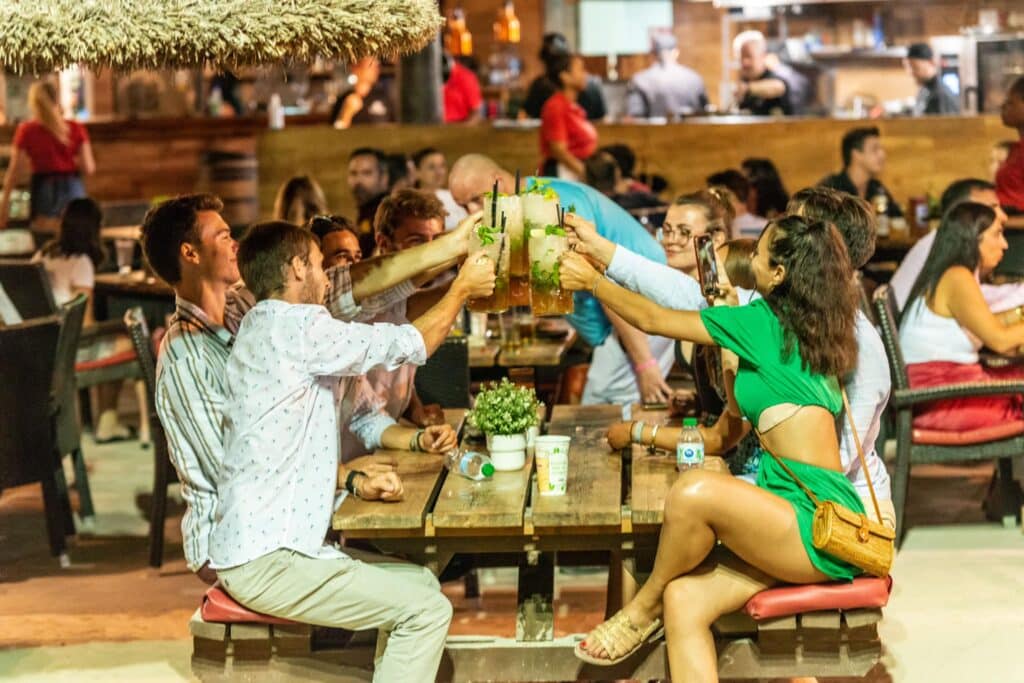Blackbeards beach bar and grill